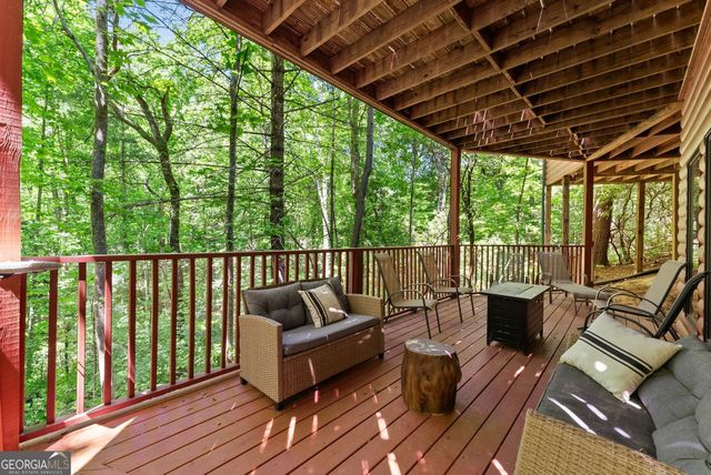 1688 Bahn Innsbruck, Helen, GA 30545