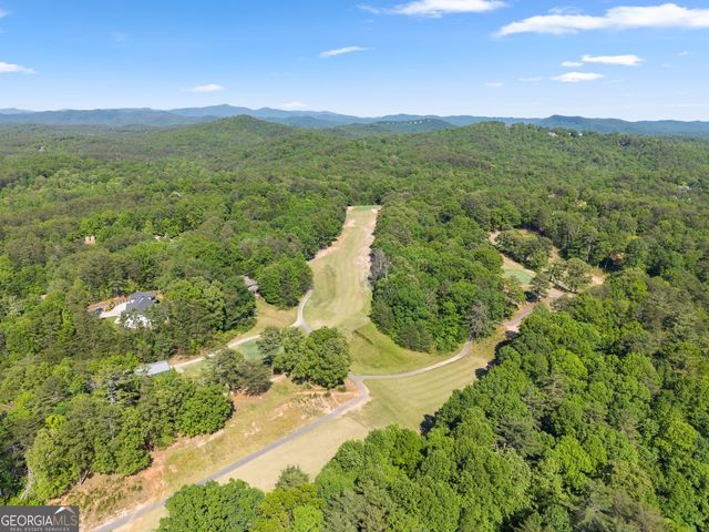 1688 Bahn Innsbruck, Helen, GA 30545