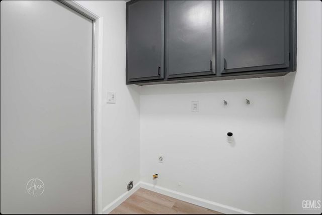 6608 Edgemont Drive, Bakersfield, CA 93309