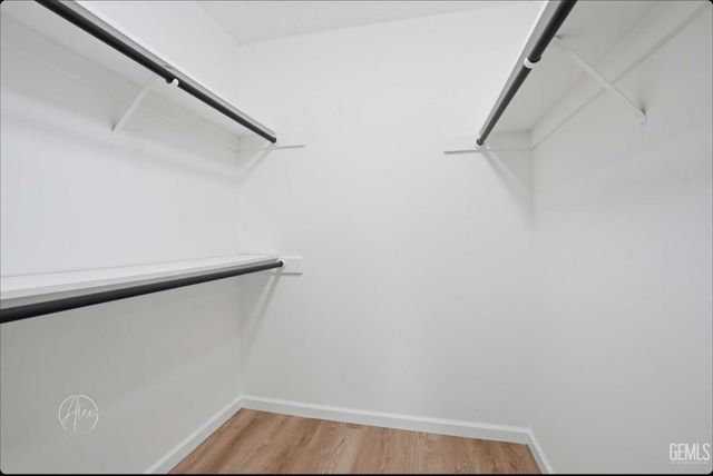 6608 Edgemont Drive, Bakersfield, CA 93309