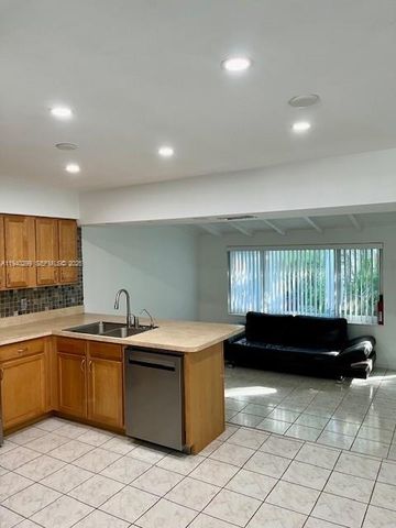 5650 NE 17th Ter 5650, Fort Lauderdale, FL 33334