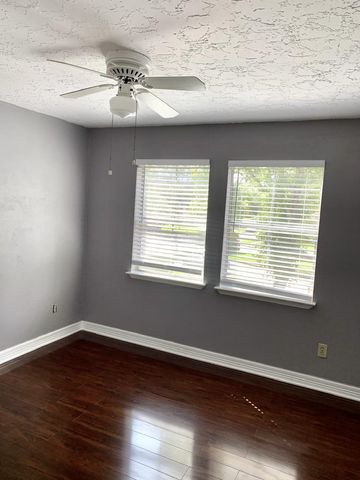 106 Land Grant Court, Richmond, TX 77406