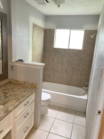 106 Land Grant Court, Richmond, TX 77406