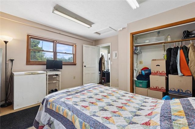 8881 N US-42, Waynesville, OH 45068