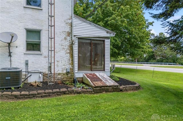 8881 N US-42, Waynesville, OH 45068