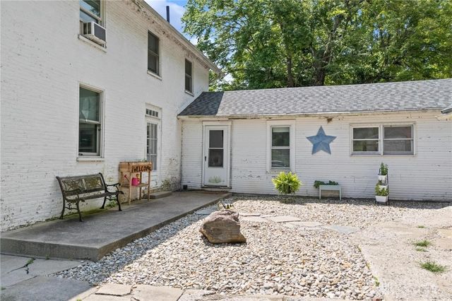 8881 N US-42, Waynesville, OH 45068