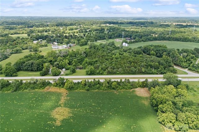 8881 N US-42, Waynesville, OH 45068