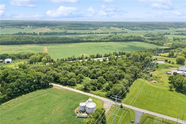 8881 N US-42, Waynesville, OH 45068