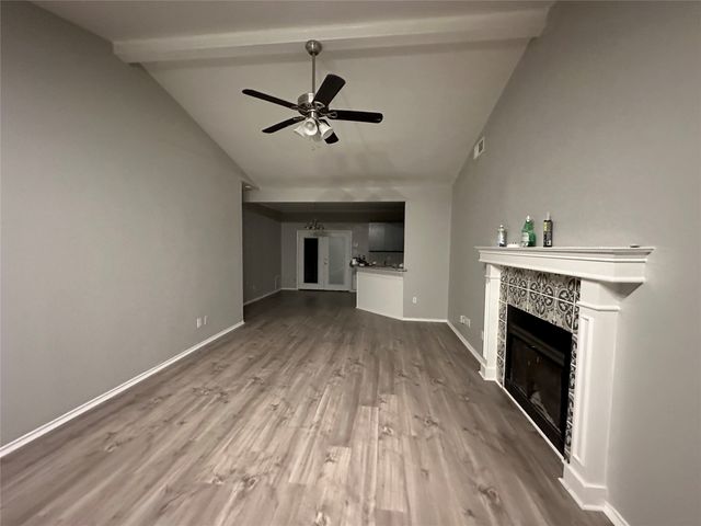2305 Woodhollow Avenue, Mesquite, TX 75150