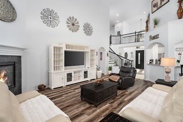 145 Las Colinas Trail, Cross Roads, TX 76227