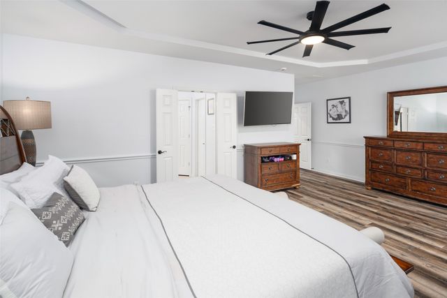145 Las Colinas Trail, Cross Roads, TX 76227