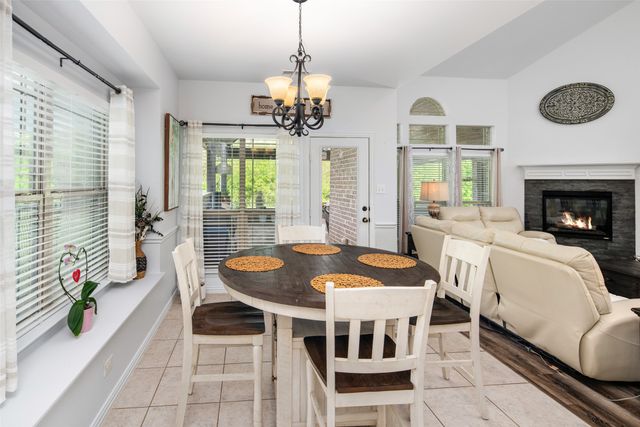 145 Las Colinas Trail, Cross Roads, TX 76227