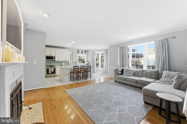 15450 EAGLE TAVERN LN, Centreville, VA 20120