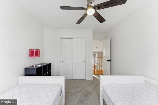 15450 EAGLE TAVERN LN, Centreville, VA 20120