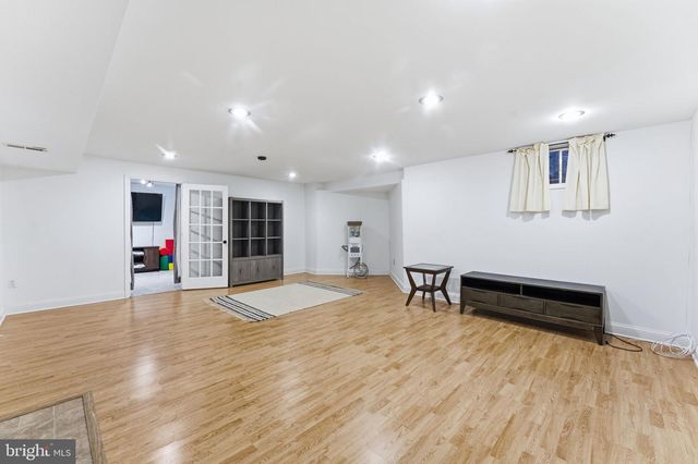 15450 EAGLE TAVERN LN, Centreville, VA 20120