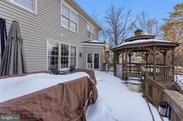 15450 EAGLE TAVERN LN, Centreville, VA 20120