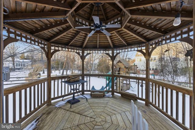 15450 EAGLE TAVERN LN, Centreville, VA 20120