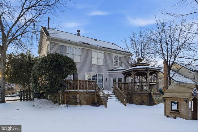 15450 EAGLE TAVERN LN, Centreville, VA 20120