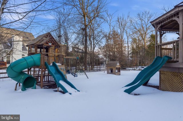 15450 EAGLE TAVERN LN, Centreville, VA 20120