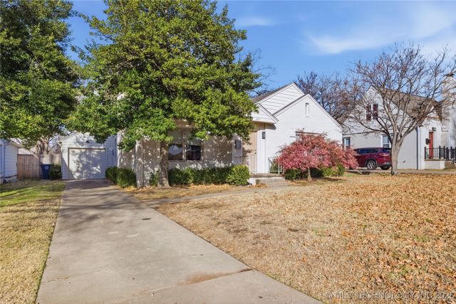2537 E 18th Street, Tulsa, OK 74104