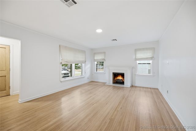 2537 E 18th Street, Tulsa, OK 74104