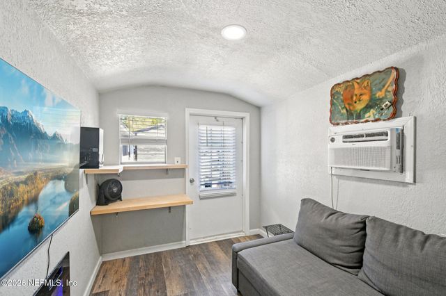 2971 TUSCARORA Trail, Middleburg, FL 32068