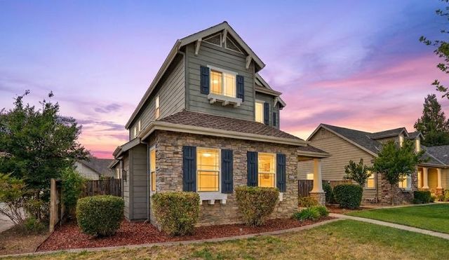 1715 Limestone Dr, Ripon, CA 95366
