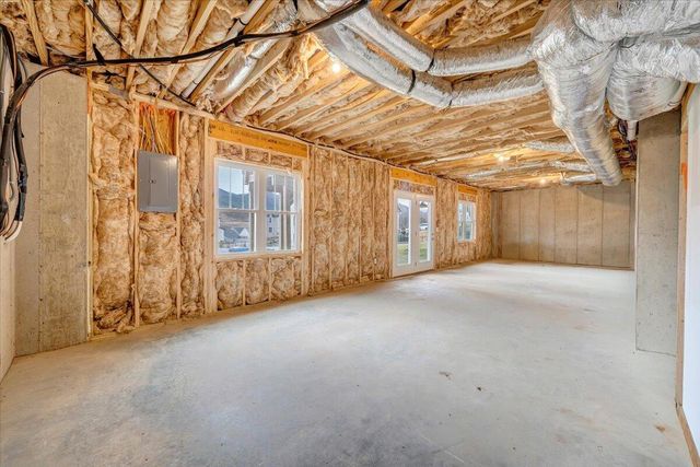 2287 Foxfield LN, Salem, VA 24153