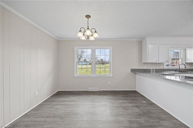 1714 Fairview Street, Burlington, NC 27215