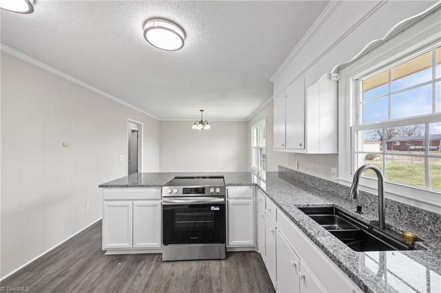 1714 Fairview Street, Burlington, NC 27215