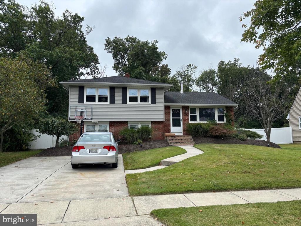 1141 W VALLEYBROOK, Cherry Hill, NJ 08034