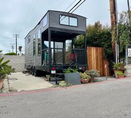 4677 Carpinteria Avenue P, Carpinteria, CA 93013