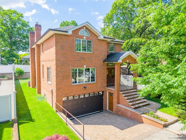 246-12 Cambria Avenue, Little Neck, NY 11362