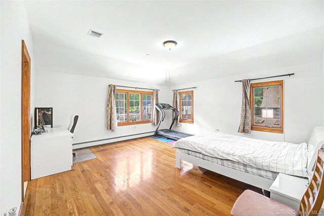 246-12 Cambria Avenue, Little Neck, NY 11362