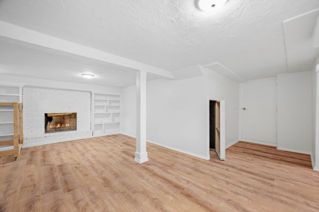 31 Ellison Park, Waltham, MA 02452