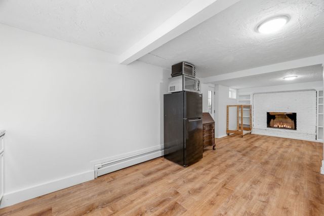 31 Ellison Park, Waltham, MA 02452
