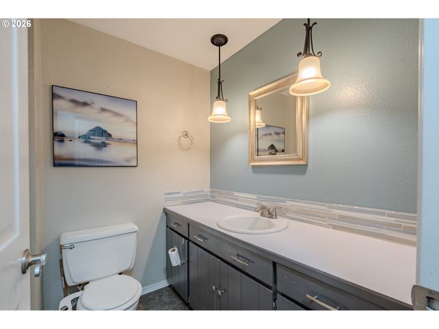 918 Nw 89TH St, Vancouver, WA 98665