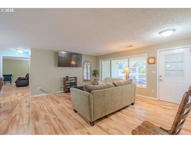 918 Nw 89TH St, Vancouver, WA 98665