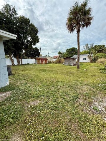 27790 Imperial PKWY, Bonita Springs, FL 34135