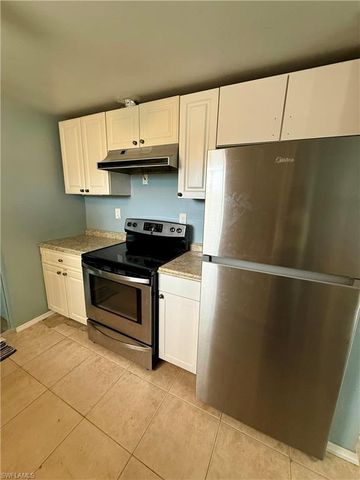 27790 Imperial PKWY, Bonita Springs, FL 34135