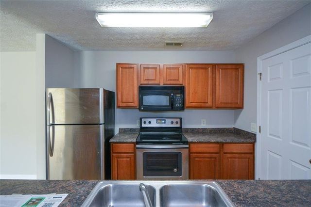 4103 Fairington Club Drive, Lithonia, GA 30038