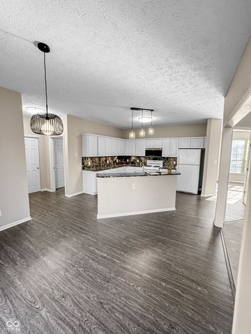 5808 Corralberry Court, Carmel, IN 46033