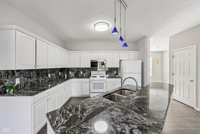 5808 Corralberry Court, Carmel, IN 46033