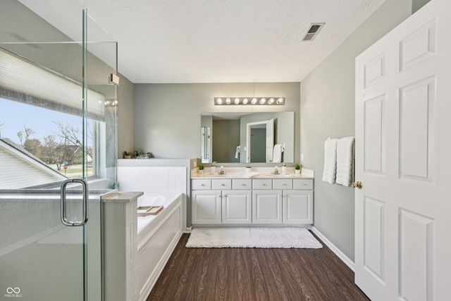 5808 Corralberry Court, Carmel, IN 46033