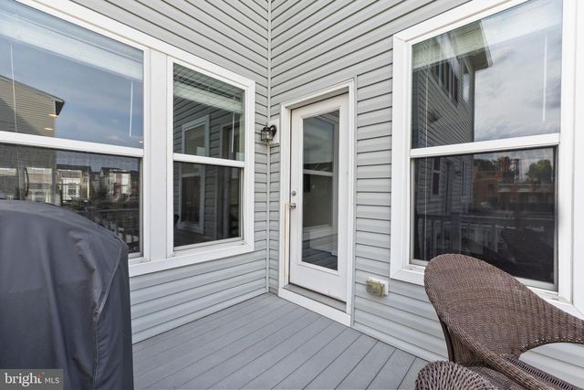 7813 BAKERS CREEK LN, Hanover, MD 21076