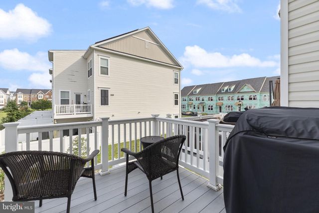 7813 BAKERS CREEK LN, Hanover, MD 21076