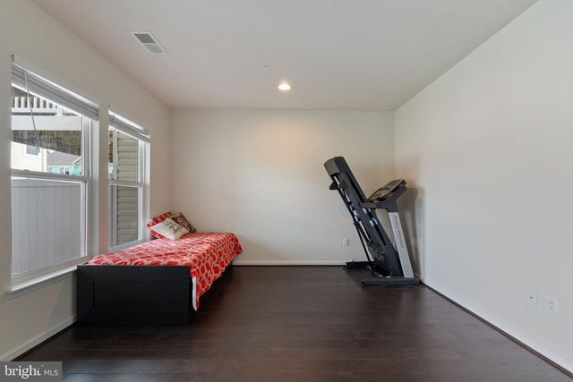 7813 BAKERS CREEK LN, Hanover, MD 21076