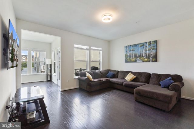 7813 BAKERS CREEK LN, Hanover, MD 21076