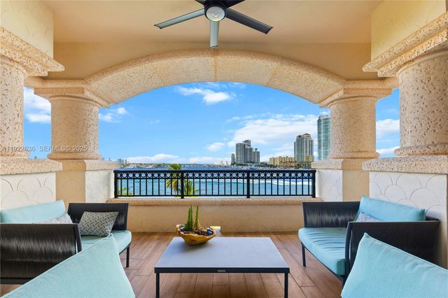 6800 Fisher Island Drive 6842, Miami Beach, FL 33109