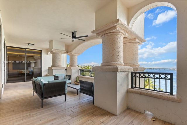 6800 Fisher Island Drive 6842, Miami Beach, FL 33109